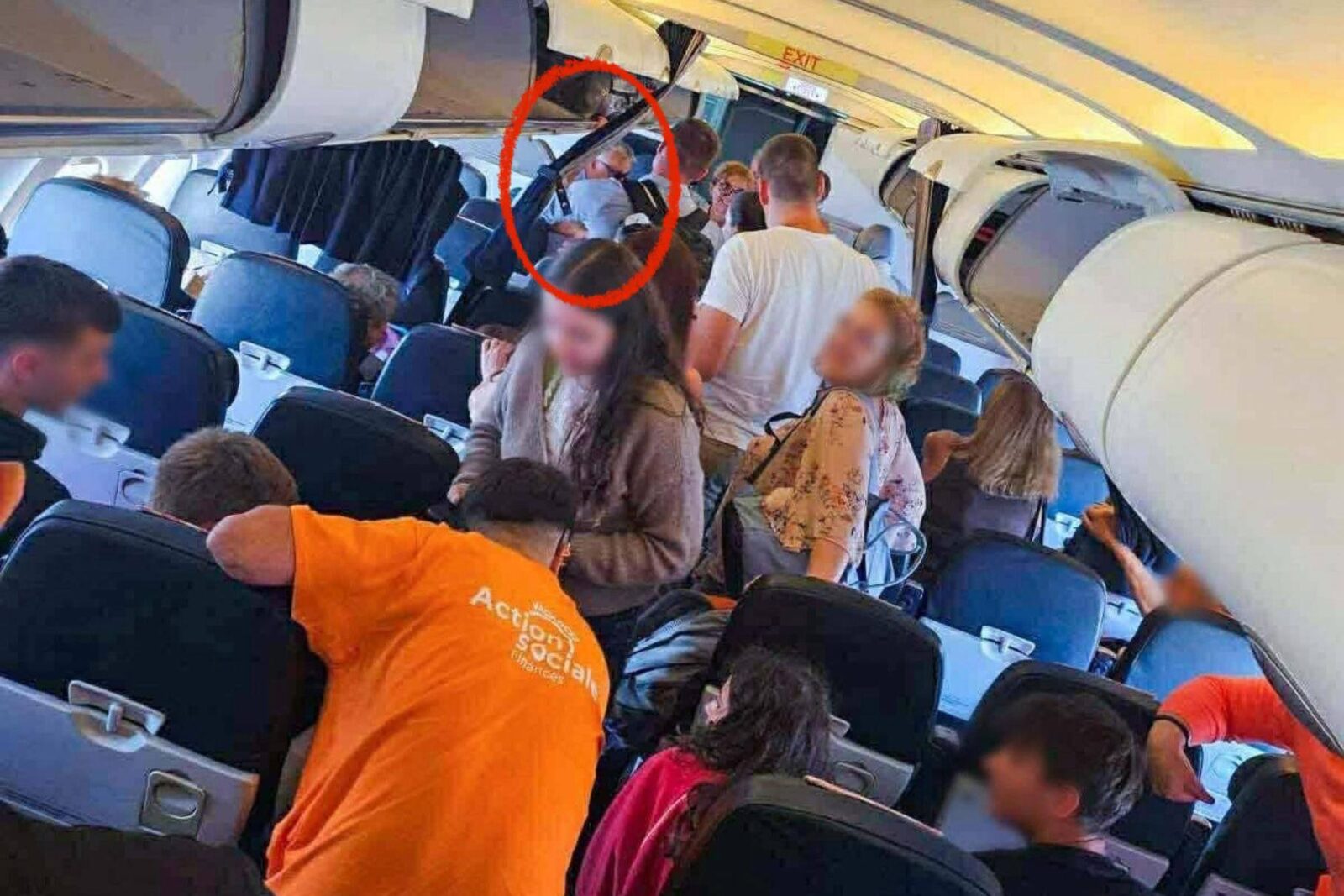 orbán viktor francia repülő