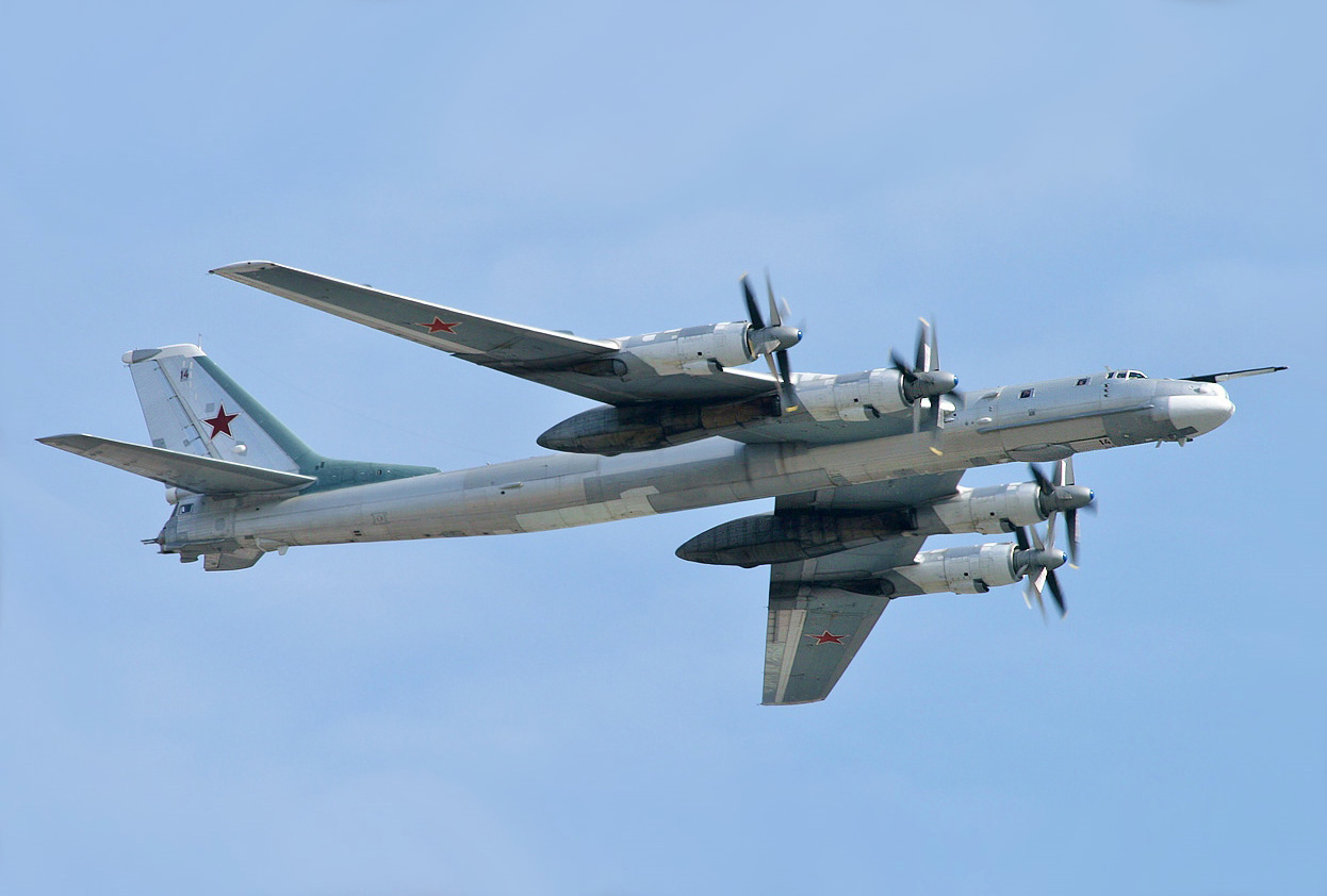 Tupoljev-Tu-95
