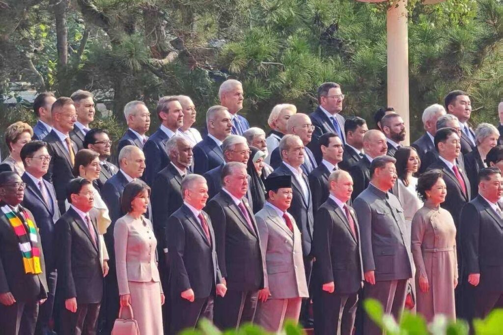 Szijjártó Péter peking kína hszi csin-ping