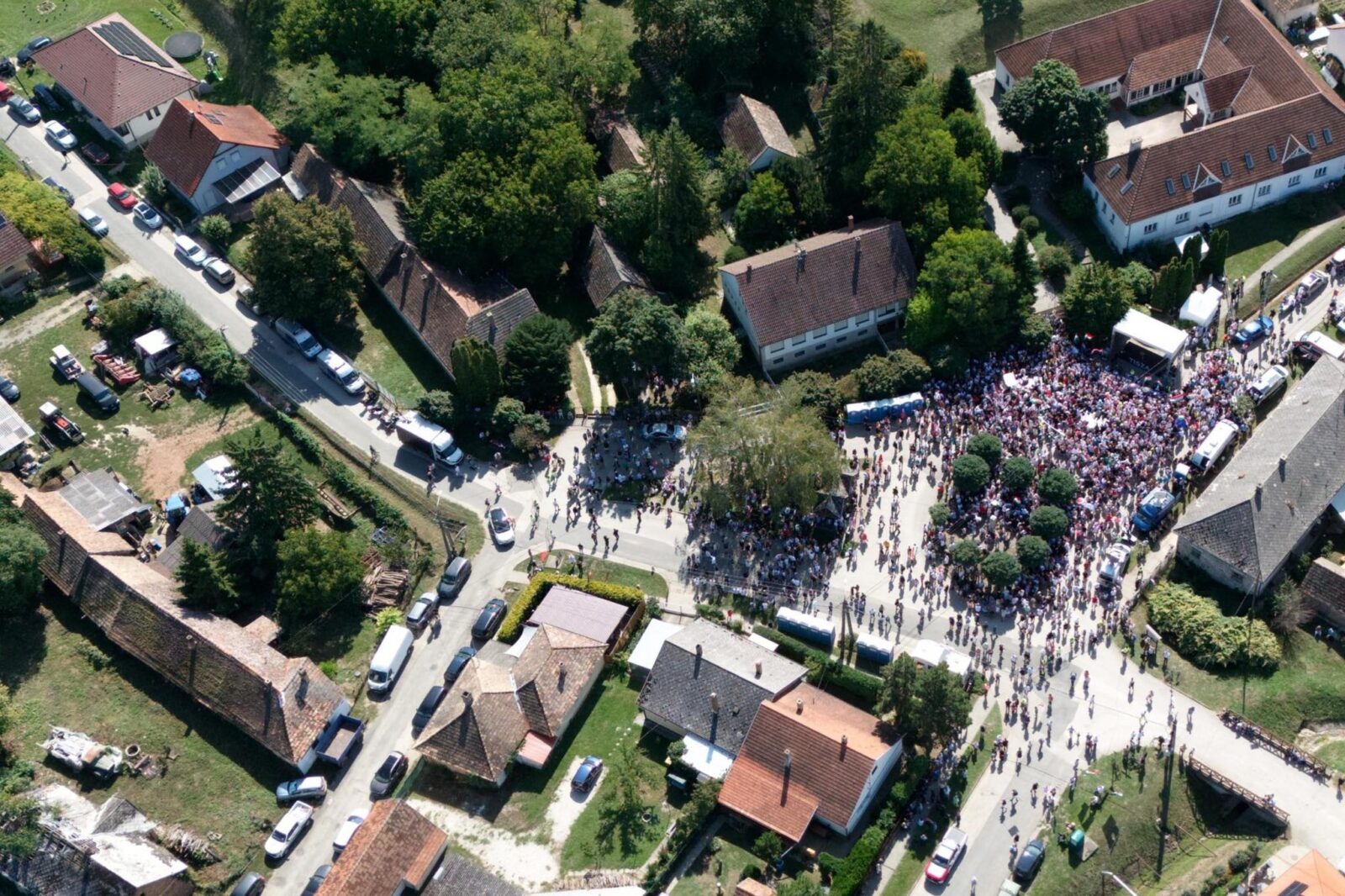 kötcse magyar péter tisza