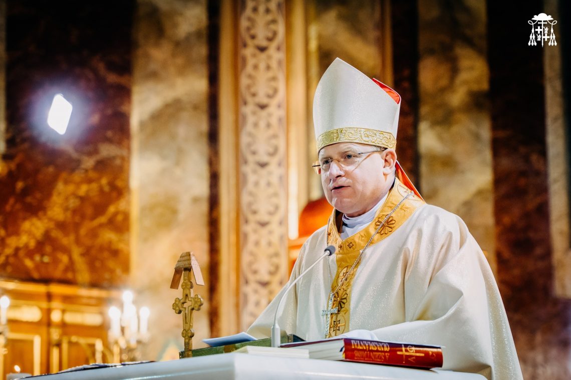 Böcskei László nagyváradi megyés püspök