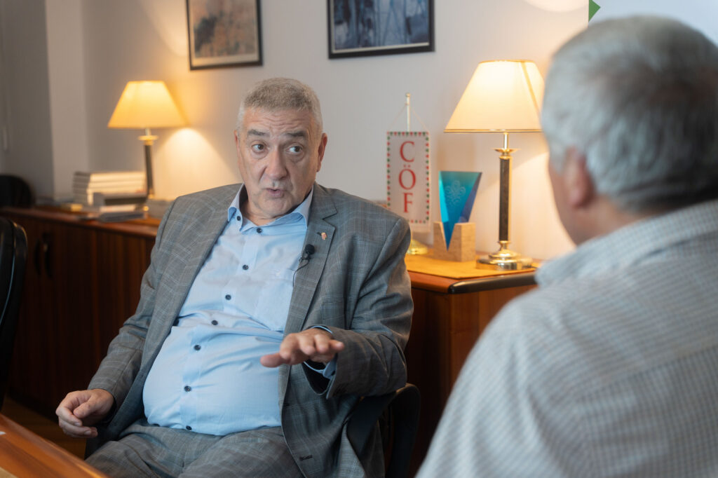 Halász János podcast