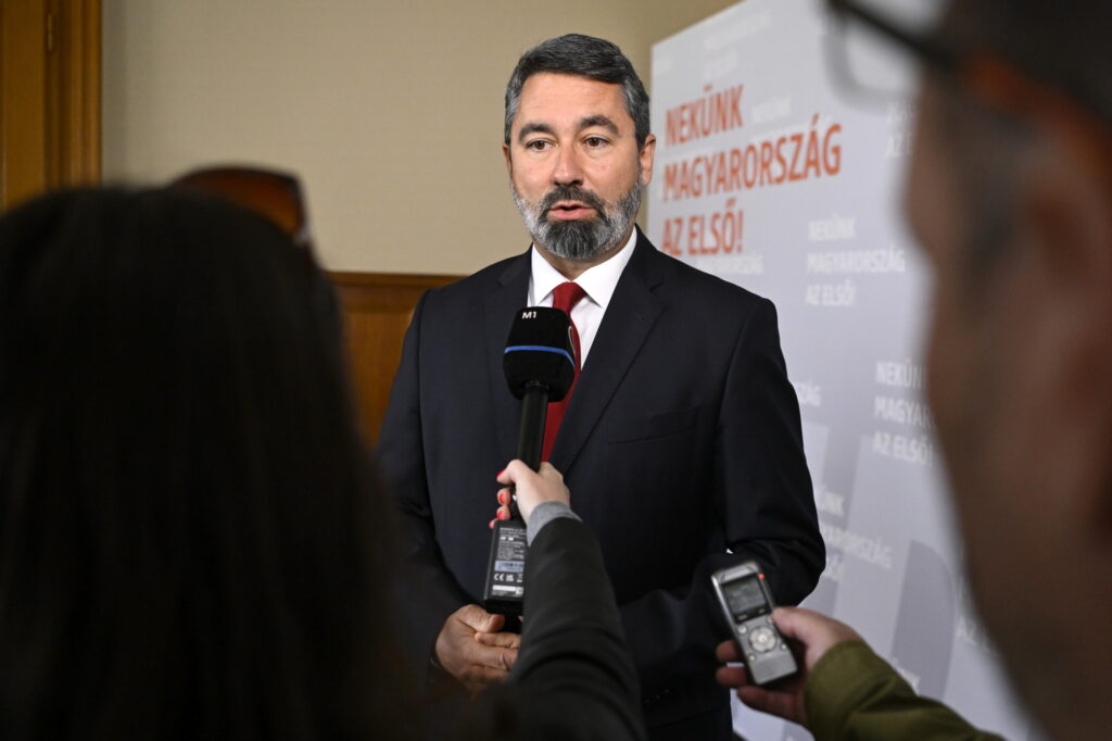 Közzétették a nemzeti konzultáció második kérdését is HIDVÉGHI Balázs