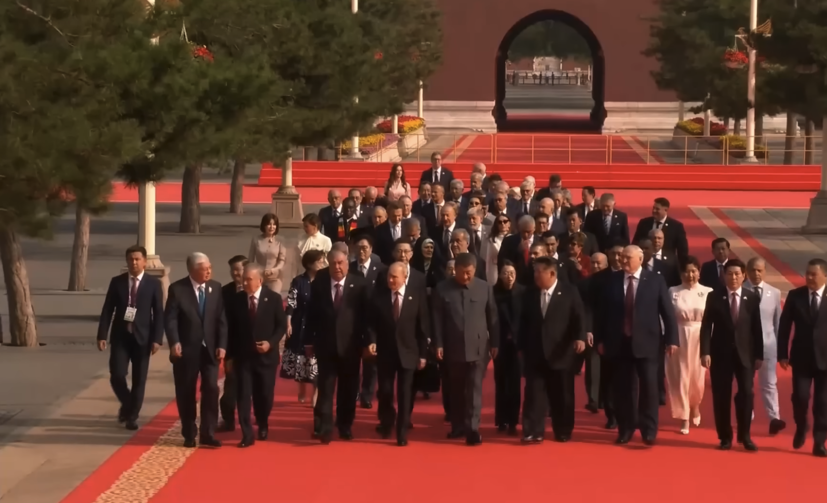 kína találkozó hszi csin-ping putyin kim dzsongun ünnepség peking