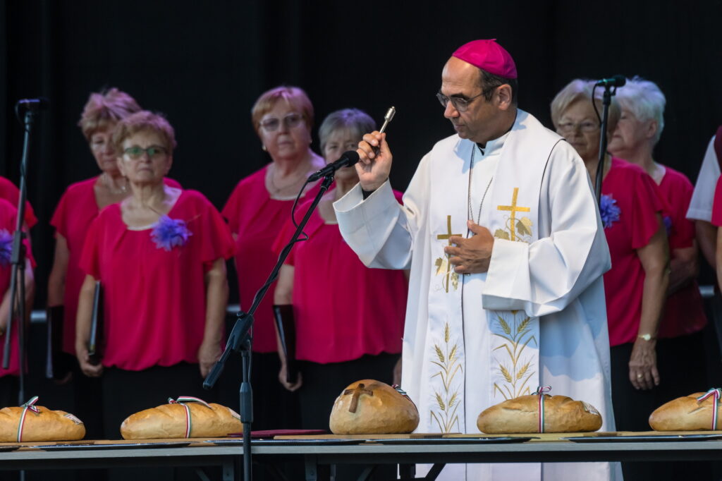 SZÉKELY János püspök