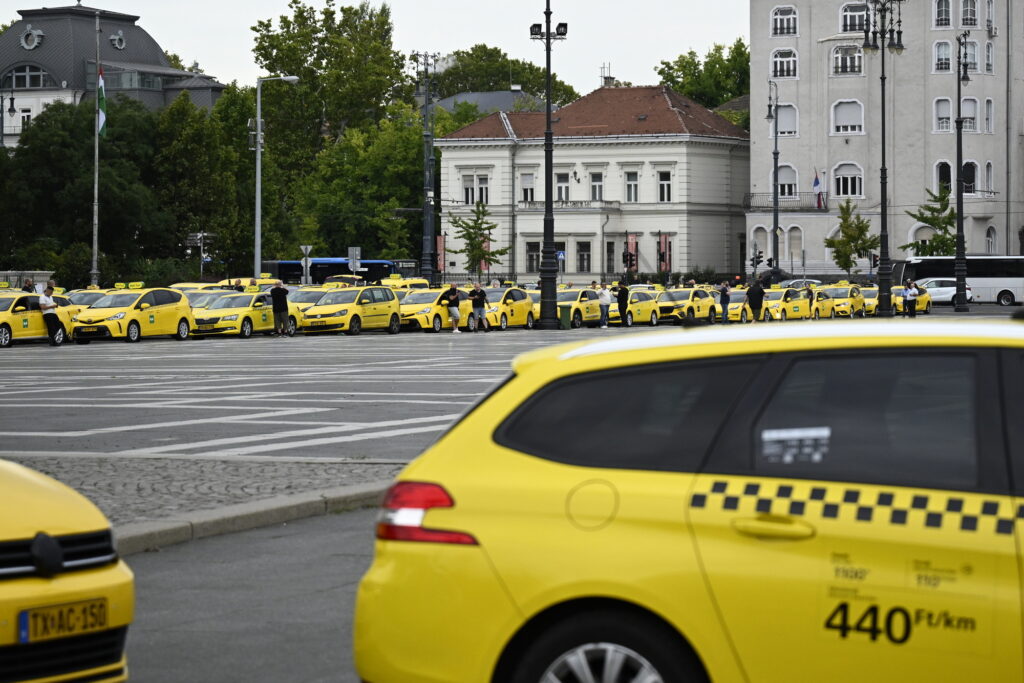 Taxis demonstráció