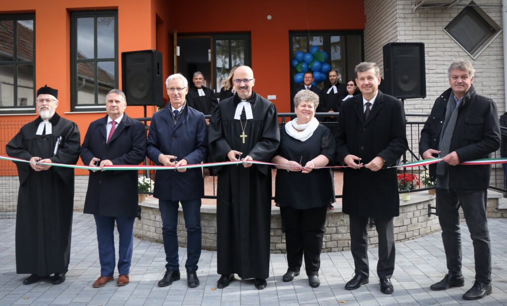 572276316_1419694393491948_3497268699120972631_n