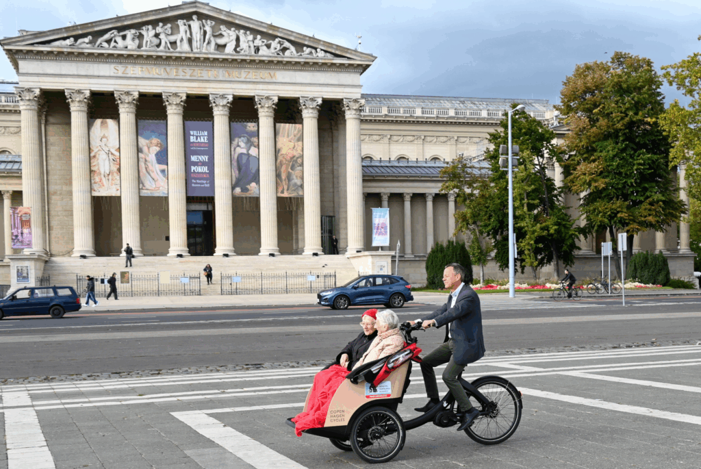 kortalanul-biciklivel