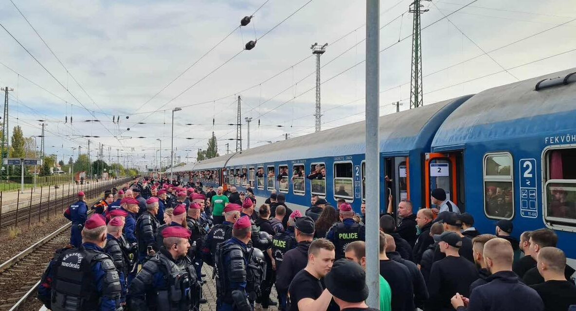 vonat-szurkolók