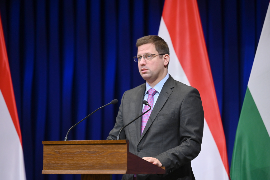 Gulyás-Kormányinfó