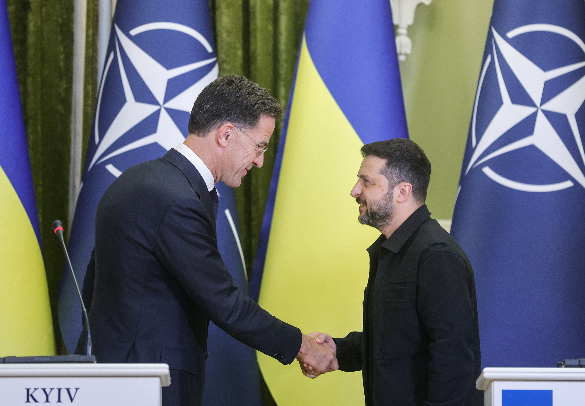 RUTTE, Mark; ZELENSZKIJ, Volodimir