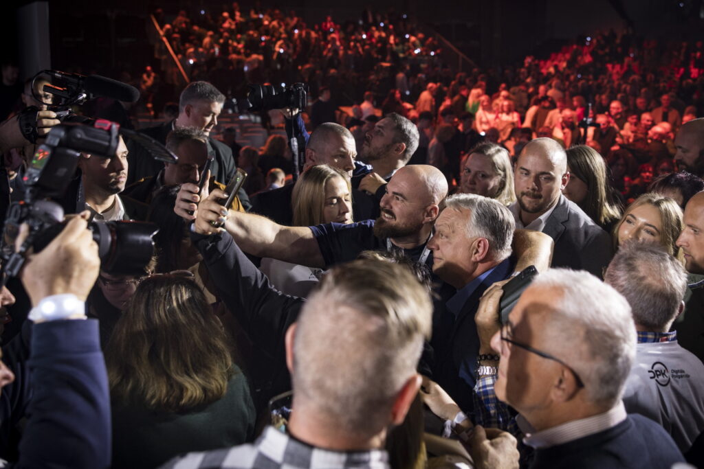 ORBÁN Viktor digitális-polgári-körök