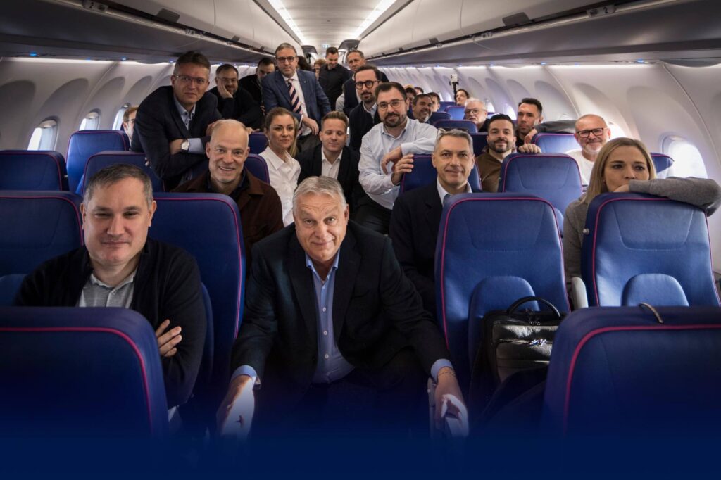 Orbán Viktor: Ma azért utazunk Washingtonba, hogy Trump elnökkel új fejezetet nyissunk a magyar–amerikai kapcsolatokban orbán viktor amerika