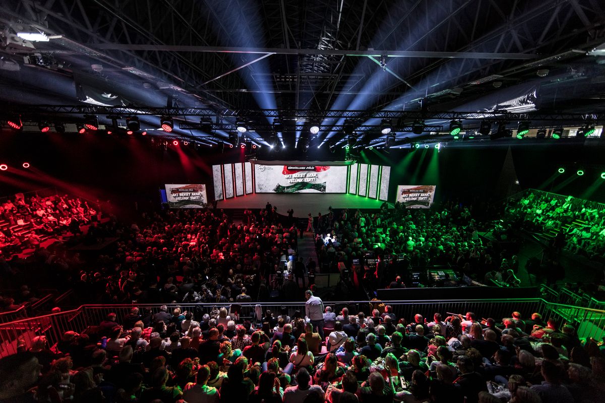 orbán viktor digitális polgári körök Nyíregyháza