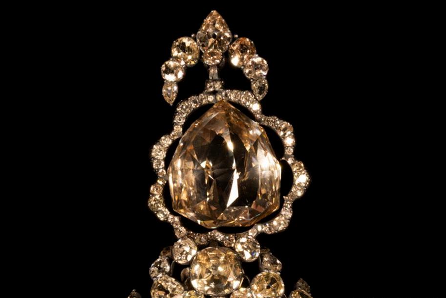 Zita kiralyné ékszere firenzei gyémánt