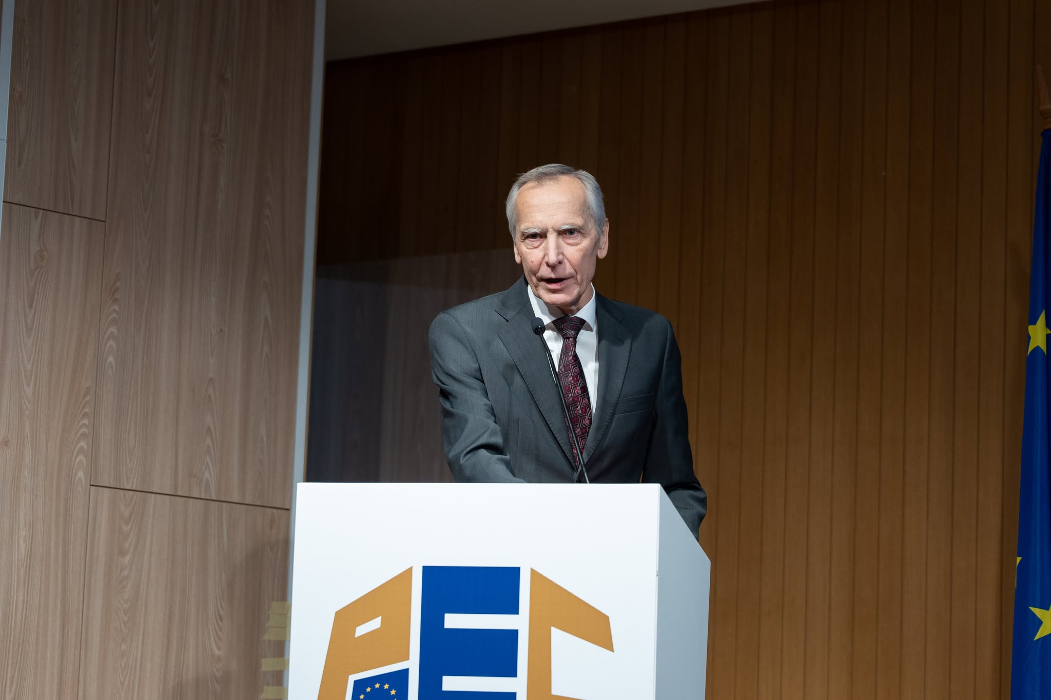 Ján-Figel-VI.-PEuCET