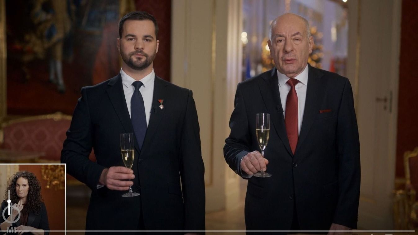 Sulyok-Tamás-Kapu-Tibor