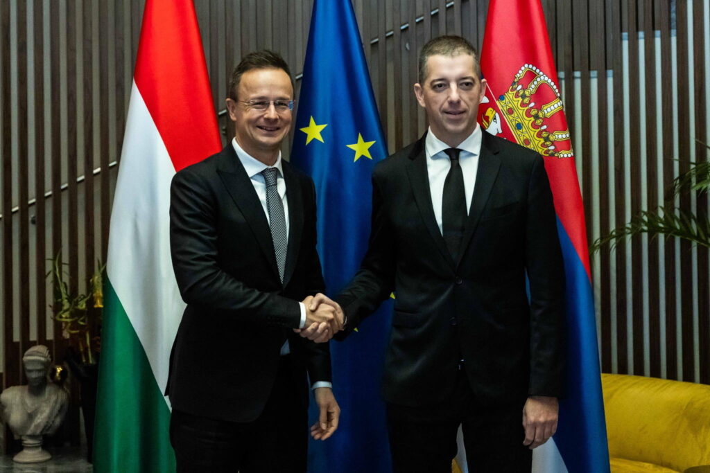 SZIJJÁRTÓ Péter; DJURIC, Marko