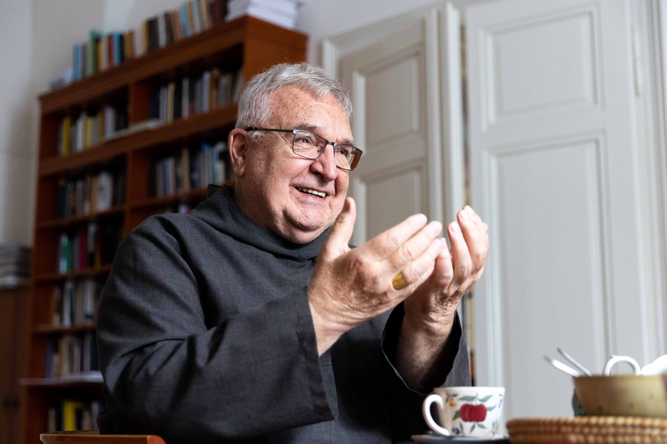 Várszegi Asztrik főapát