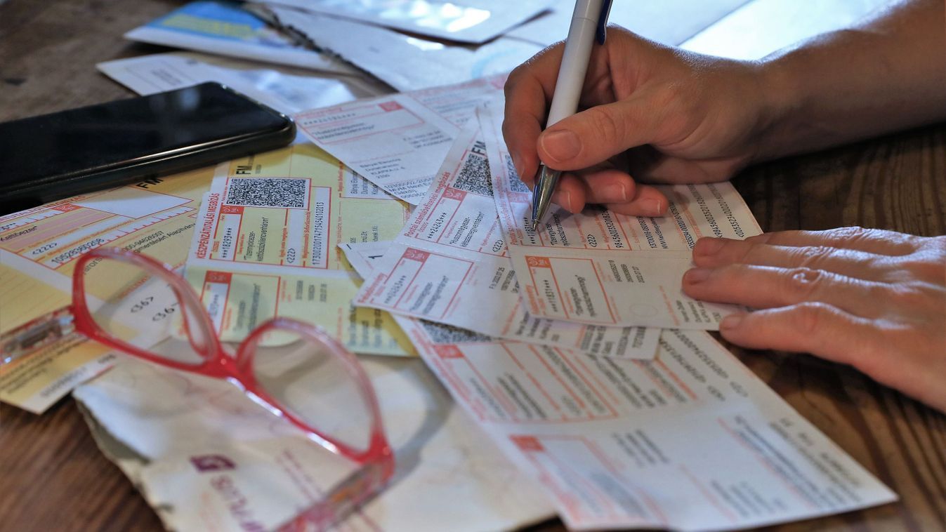 csekk rezsi rezsicsökkentés