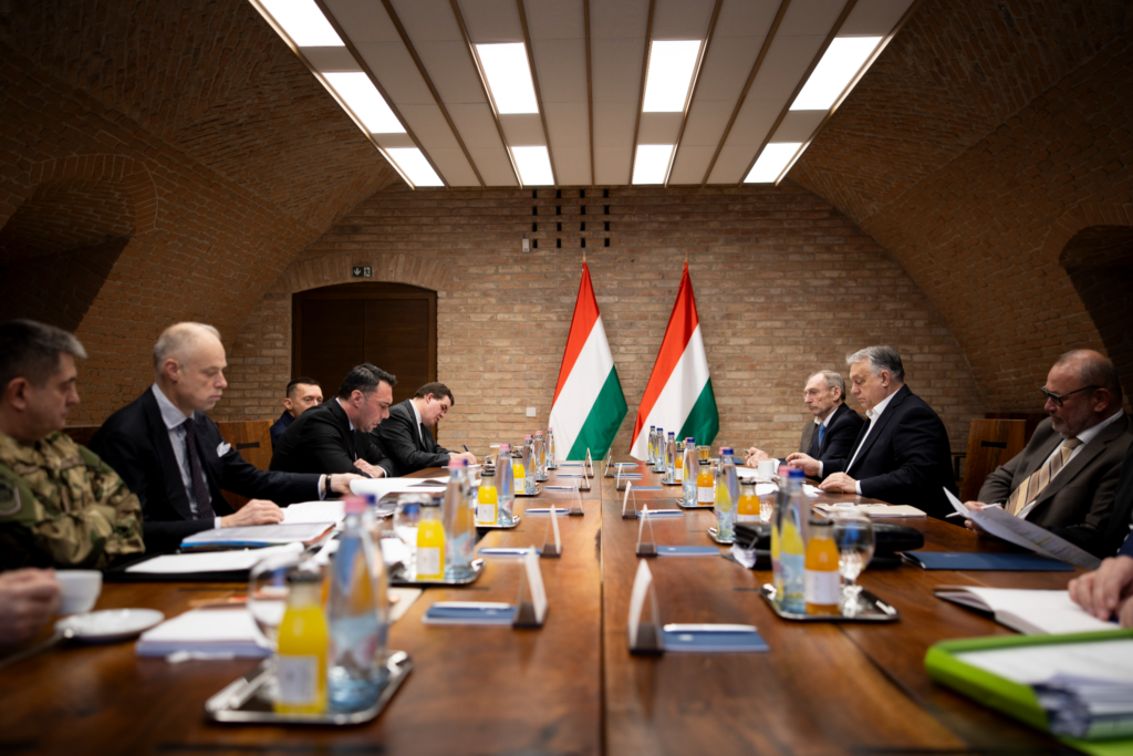 védelmi-tanács-ülése