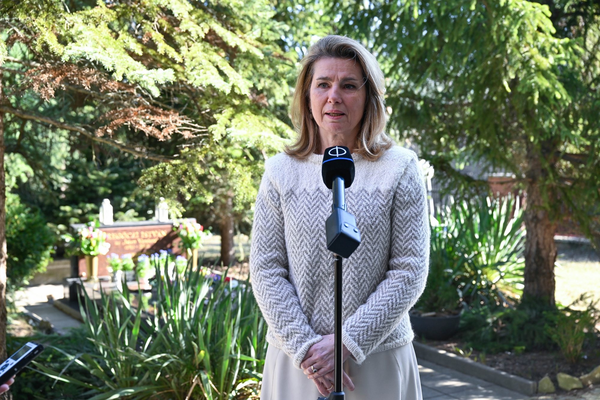 HERCZEGH Anita; REGÕCZI István