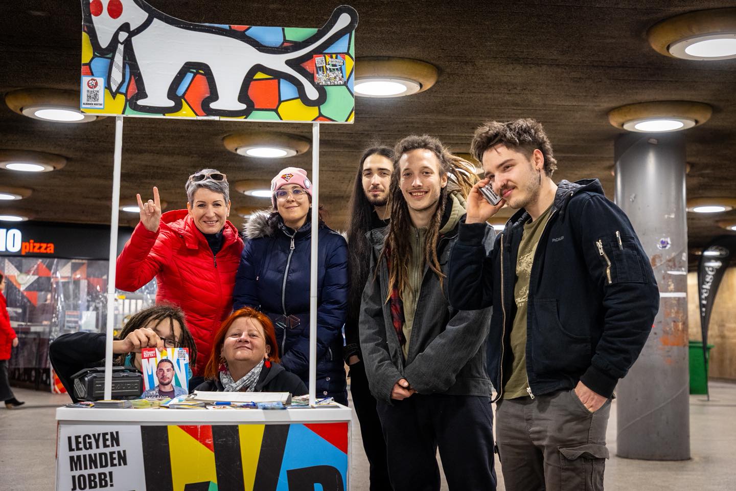 Magyar Kétfarkú Kutya Párt