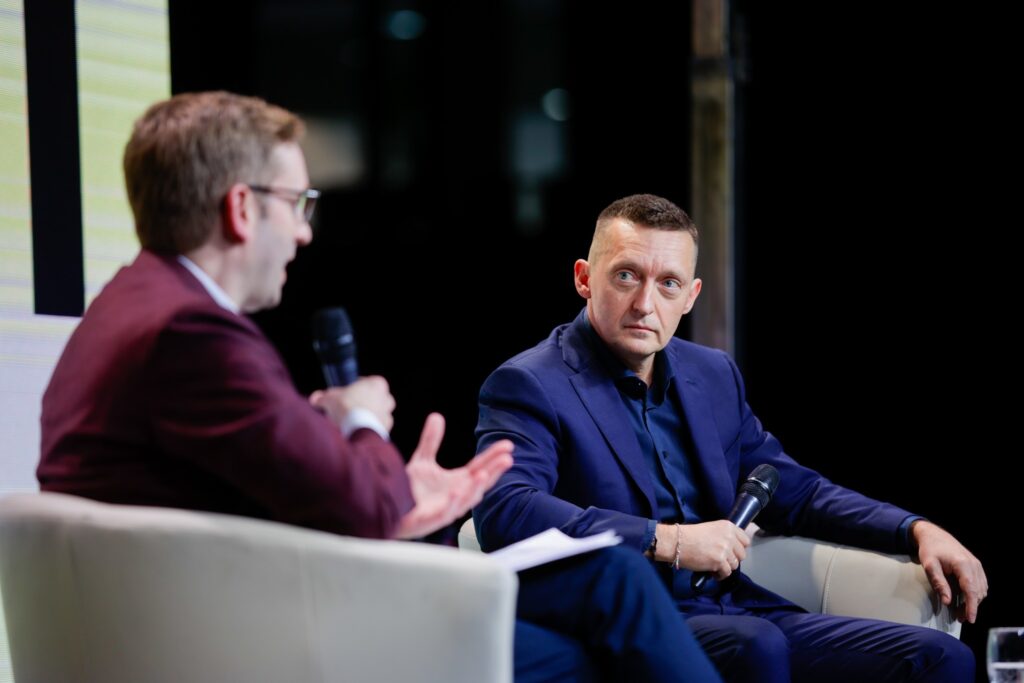 rogan antal mandiner