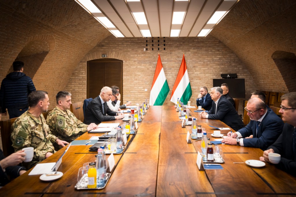 védelmi-és-energiabiztonsági-tanács