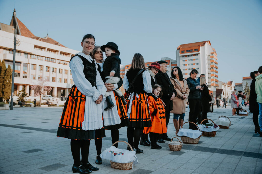 Csíkszereda húsvét ételszentelés