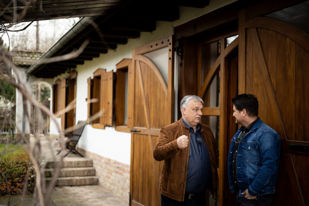 HAJDÚ Péter; ORBÁN Viktor