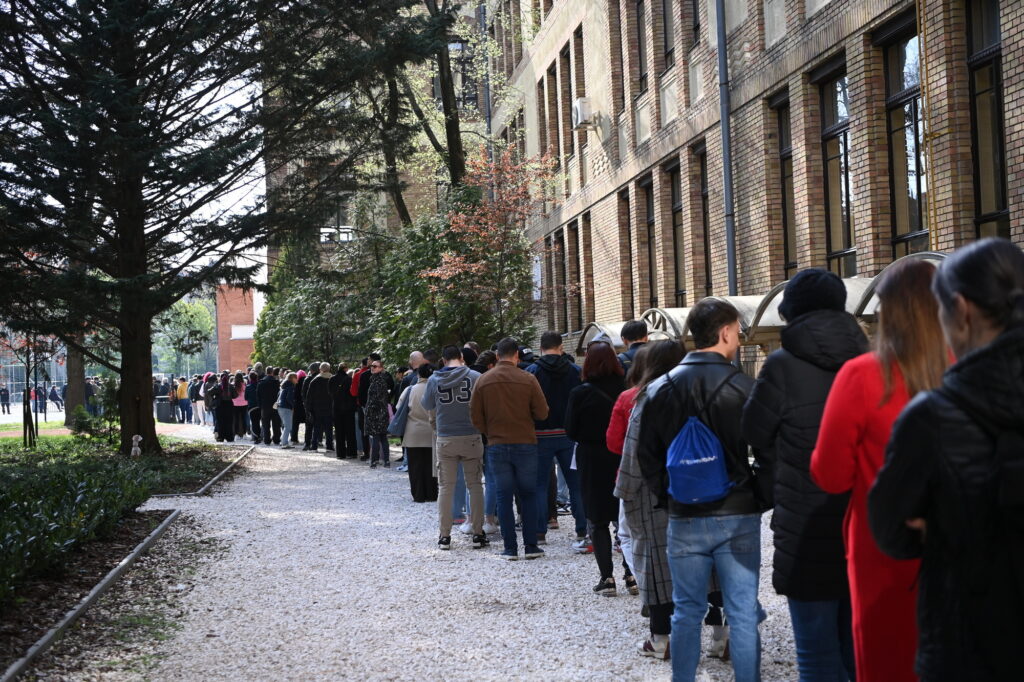 Választás 2026 - Átjelentkezõk szavazása