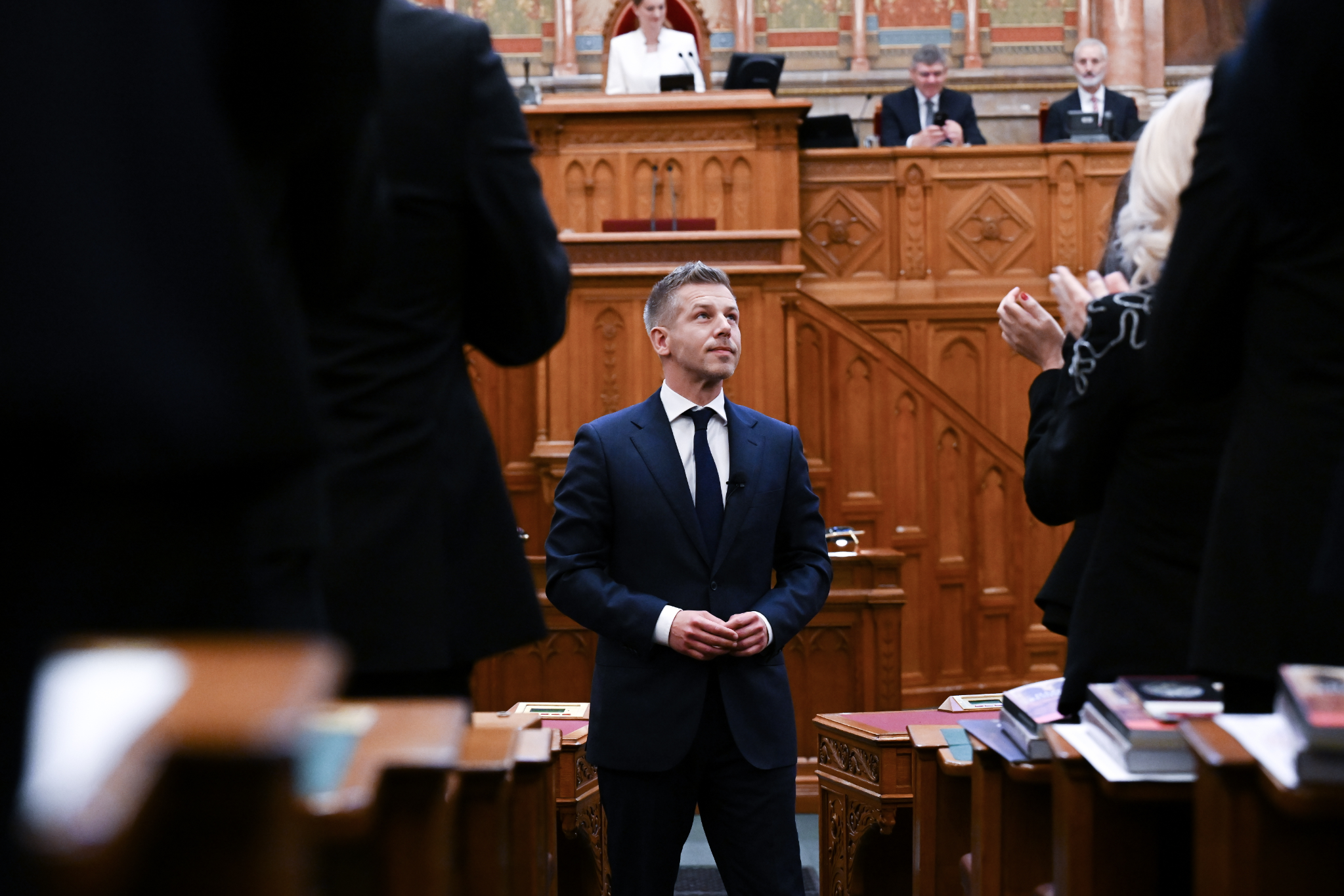 Magyar-Péter-parlament