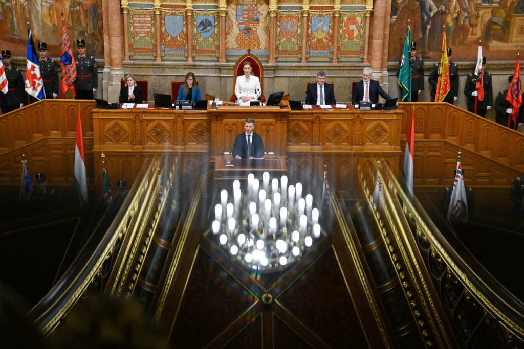 Magyar-Péter-parlament