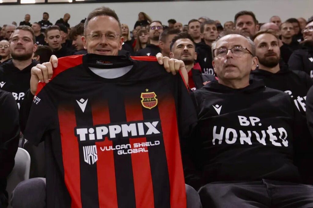 Szijjártó Péter budapesti honvéd