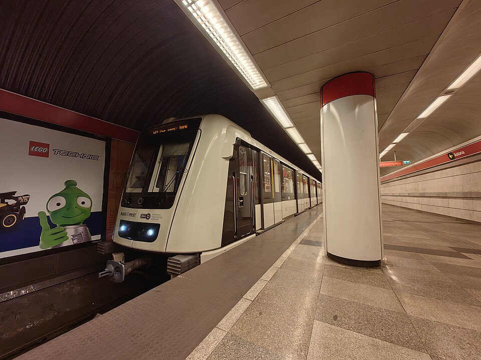 2-es-metró