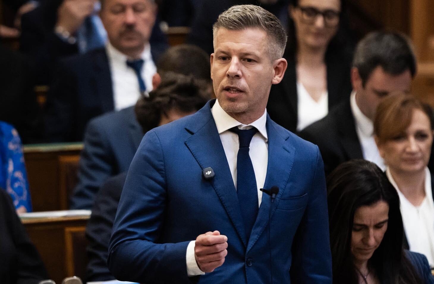 Magyar-Péter-parlament