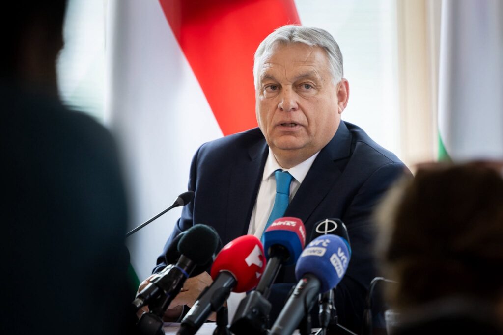 orbán viktor sajtótájékoztató brusszel 01