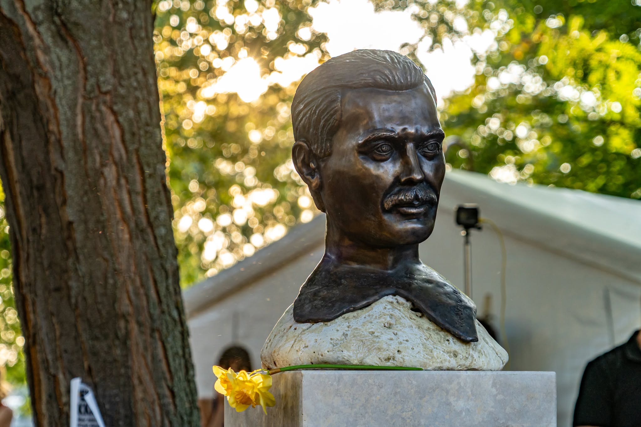 Freddie-Mercury-szobor