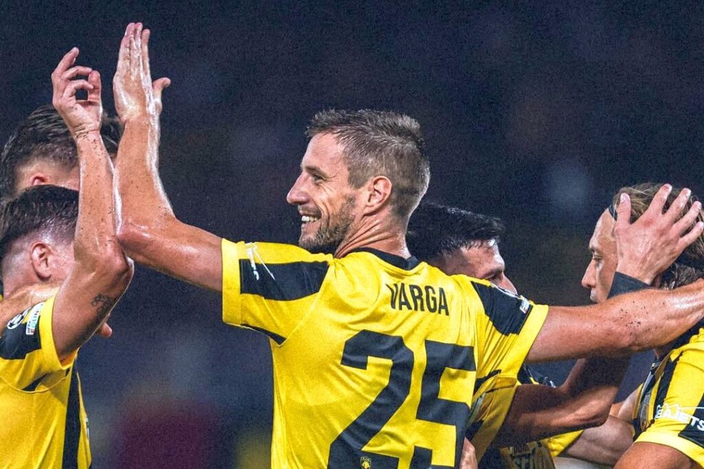 Varga Barnabás - AEK Athén