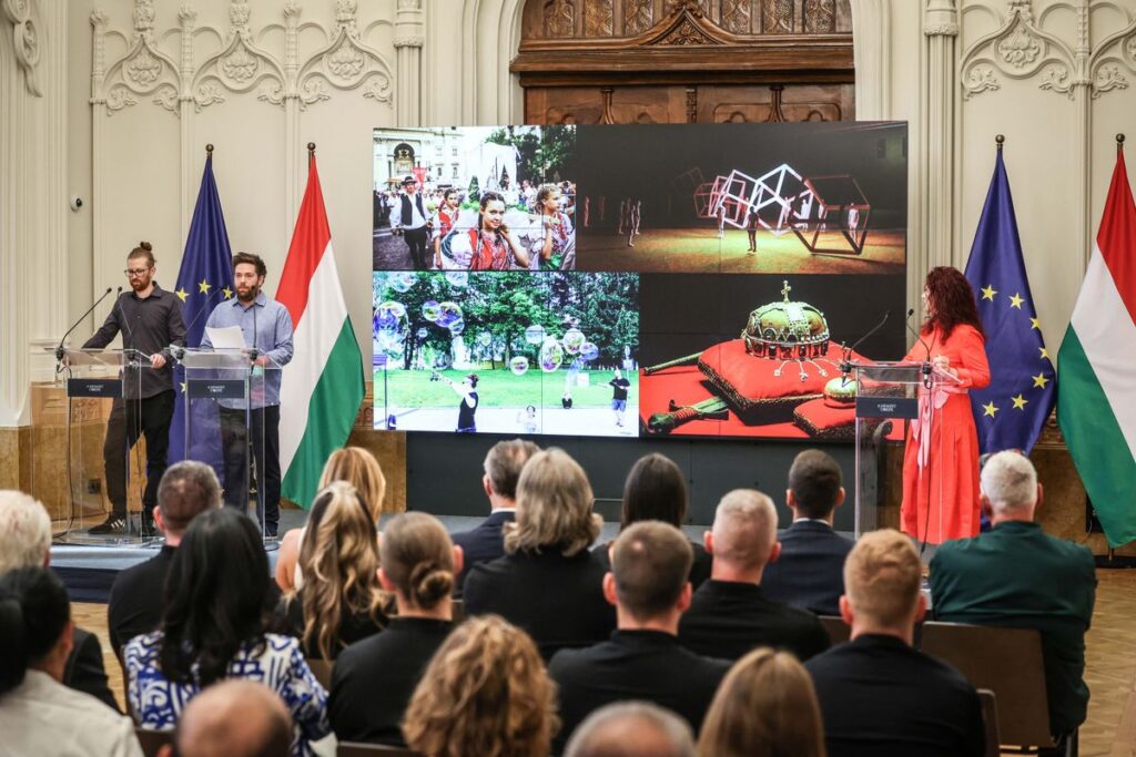 Kormányszóvivői sajtótájékoztató