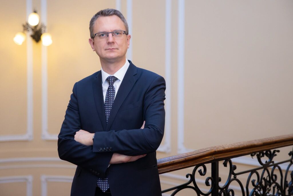 RÉTVÁRI Bence