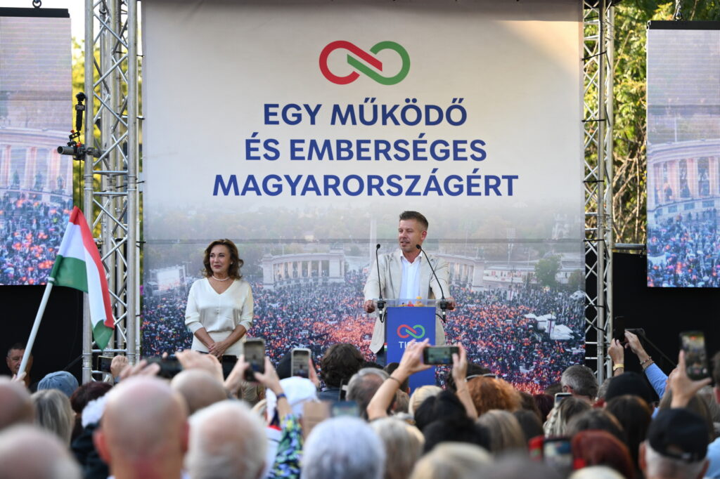 ROST Andrea; MAGYAR Péter