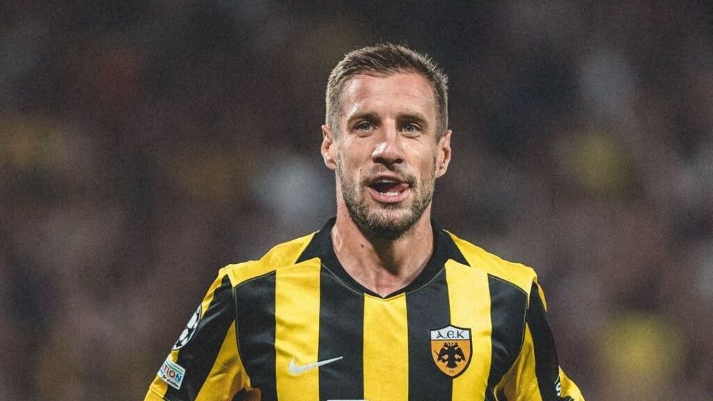 Varga-Barnabás-AEK-Athén
