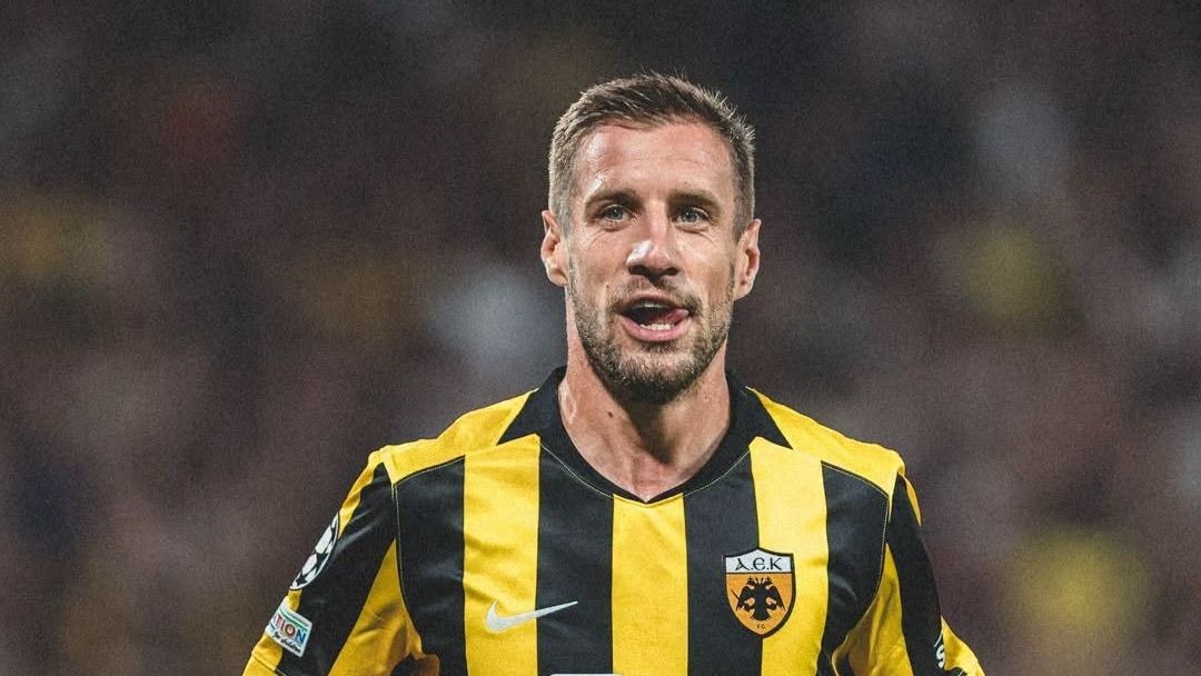 Varga-Barnabás-AEK-Athén